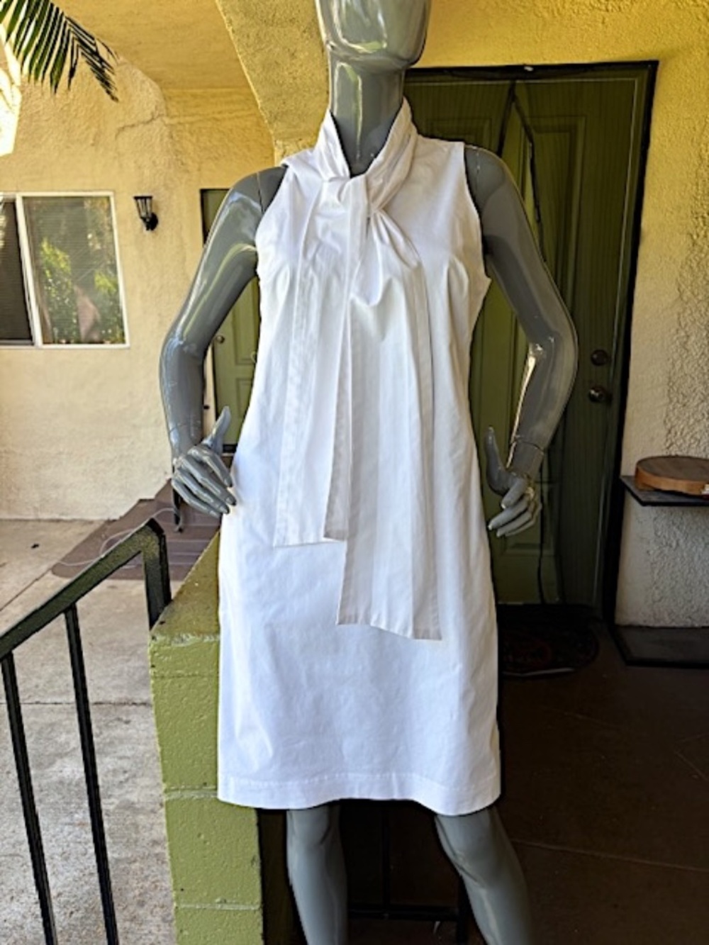 BANANA REPUBLIC Cotton Poplin Shift Dress w/ Tie-Neck Detail EUC/sz 6